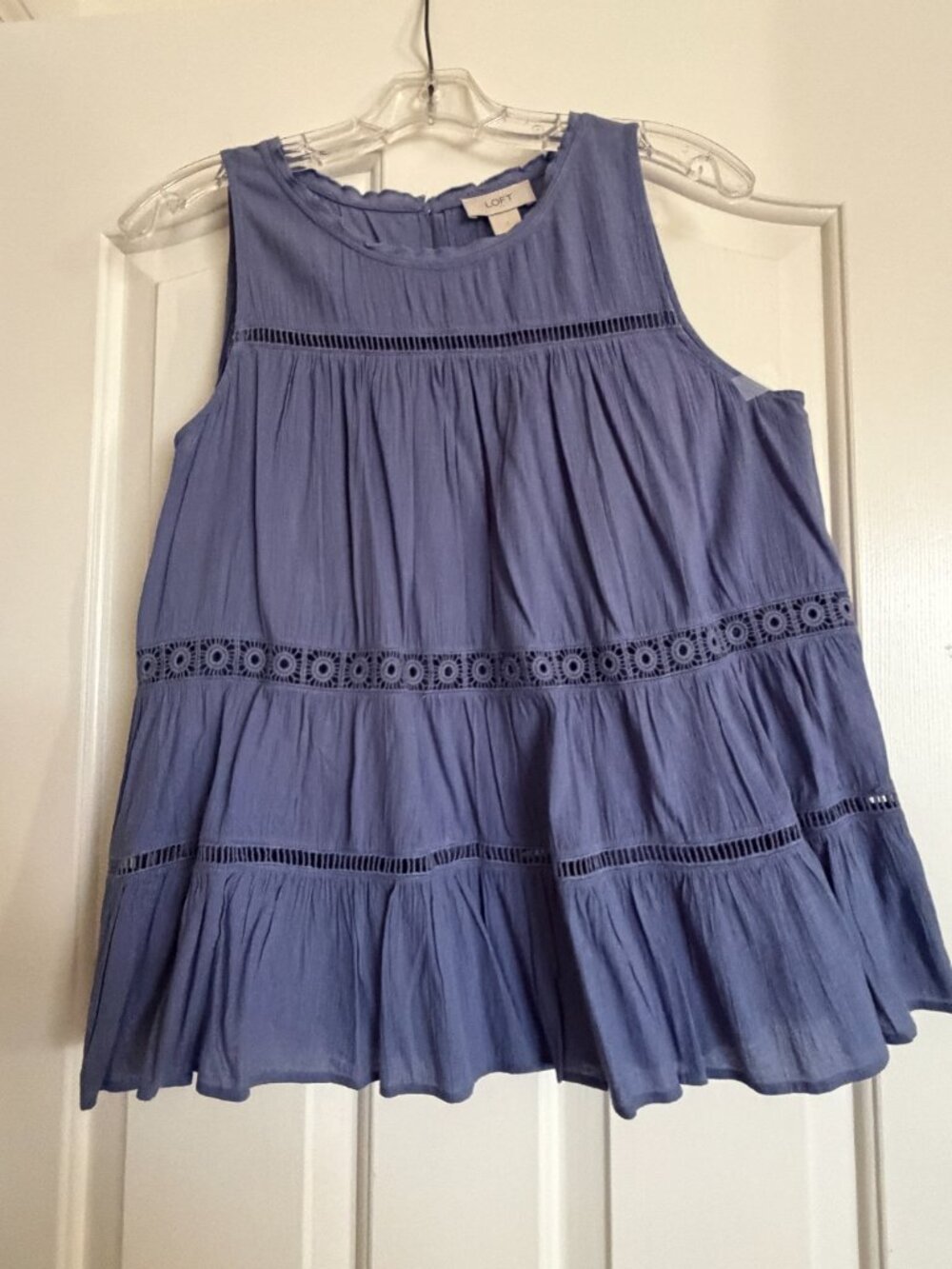 LOFT Size S Women's Blue Tiered with Lace Blouse
